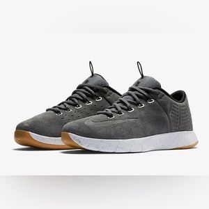 Nike Lunar HyperRev Low EXT in Dark Grey (802557-002)